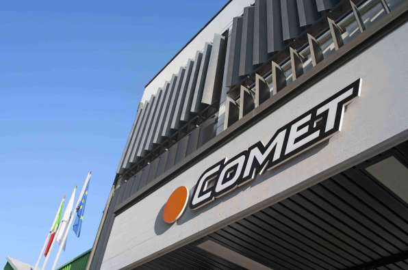 photo of the comet office and sign