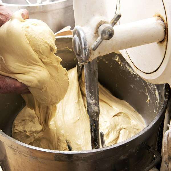 Oliver baker dough
