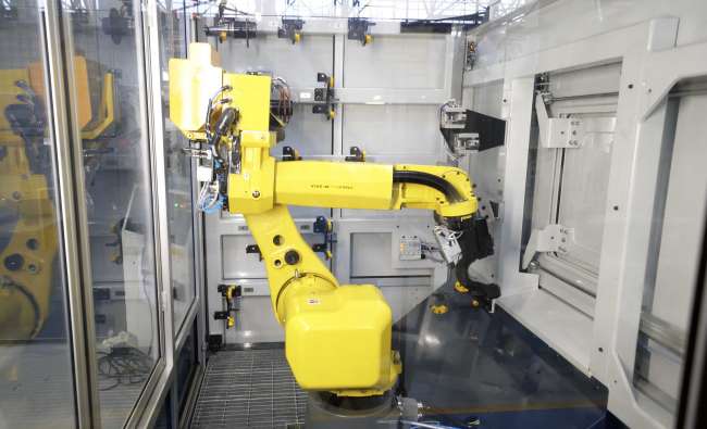 Industrial robotic arm