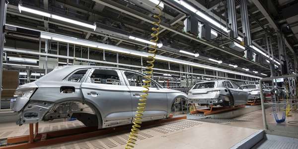 Catena-X-automotive-factory-production_unsplash.tif