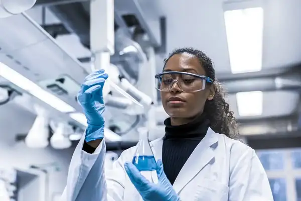 Woman working in a laboratory