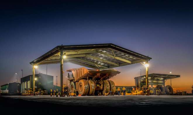 Dump trucks in a mine