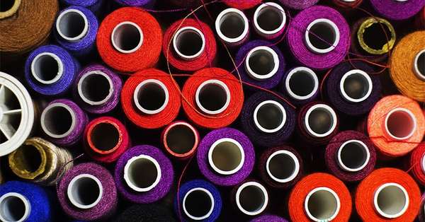 62494238 fashion embroidery thread spools