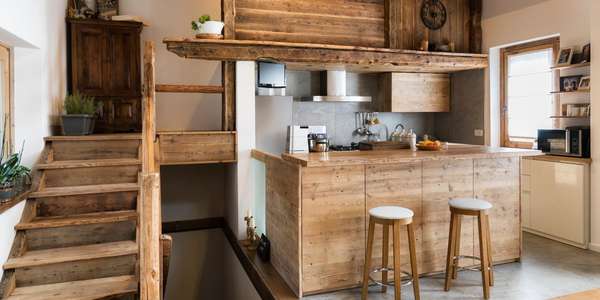 179832474 wood
  kitchen in cottage style Dayinlife AdobeStock