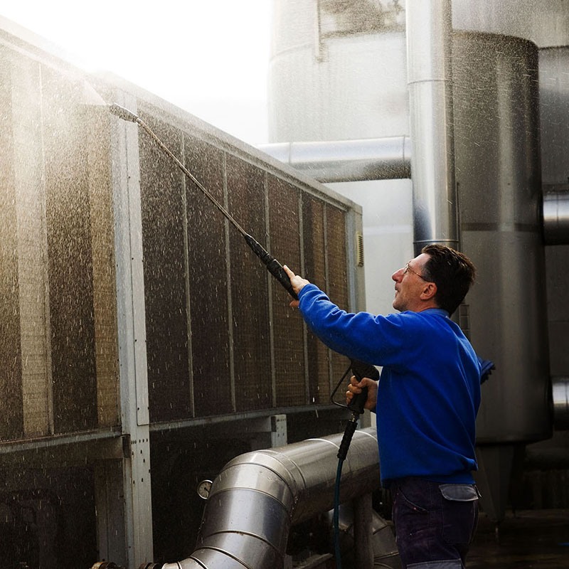 cleaning air duct