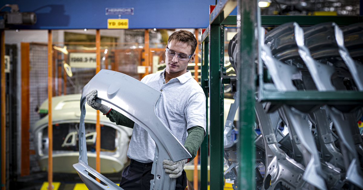 Winning the aftermarket shift