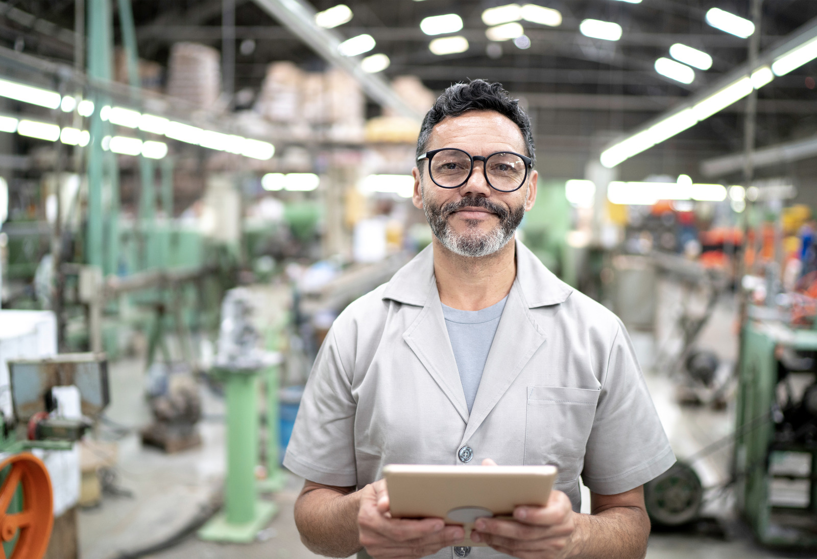 tablet factory manufacturing brazil hispanic